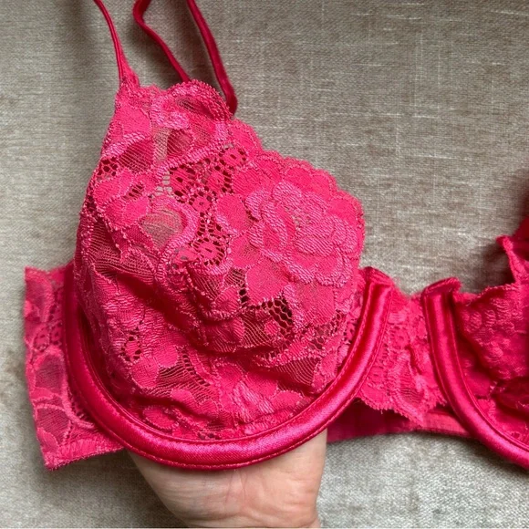 Vintage Christian Dior lace bra intimates - Picture 2 of 8